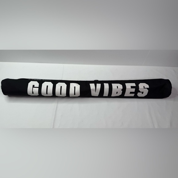 Victoria's Secret Good Vibes Crossbody Shoulder Cooler - Picture 2 of 6